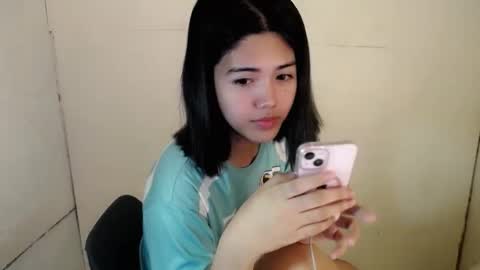 Snapshot of sugarbabydolly chatting on 10.11.25 Jo Haira online show from 10.11.25