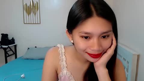 Snapshot of sugarcandiesx chatting on 09.26.25 Ellen online show from 09.26.25