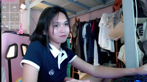 Snapshot of sugarsighs chatting on 05.17.26 Sugar online show from 05.17.26
