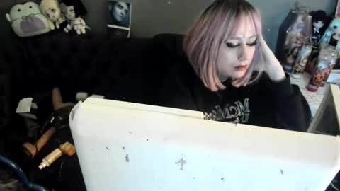 Snapshot of sugary_sweet chatting on 01.16.26 Sugary online show from 01.16.26