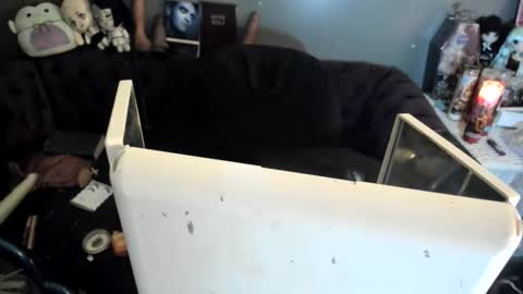 Snapshot of sugary_sweet chatting on 01.16.26 Sugary online show from 01.16.26