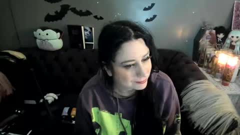 Snapshot of sugary_sweet chatting on 02.04.26 Sugary online show from 02.04.26