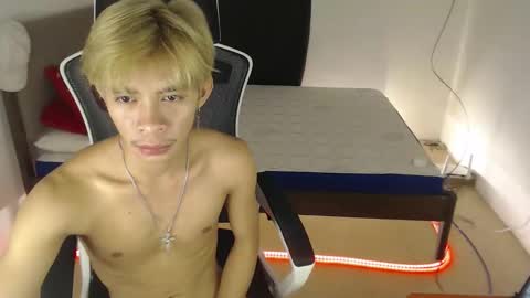 Snapshot of sultry_charls chatting on 09.19.25 sultry_charls online show from 09.19.25