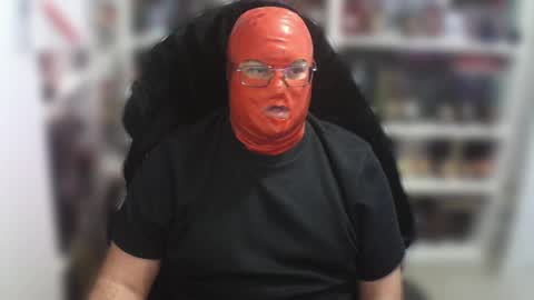 Snapshot of sumisolatex chatting on 12.31.24 Sumisolatex online show from 12.31.24