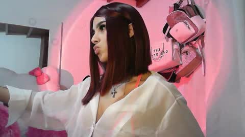 Snapshot of summer_09 chatting on 01.06.26 summer 09 online show from 01.06.26