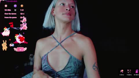 Snapshot of summer__xo chatting on 01.14.25 Summer online show from 01.14.25