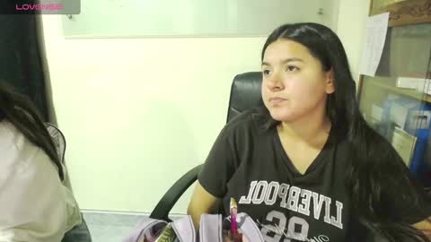 Snapshot of summer_girls01 chatting on 02.14.25 summer_girls01 online show from 02.14.25