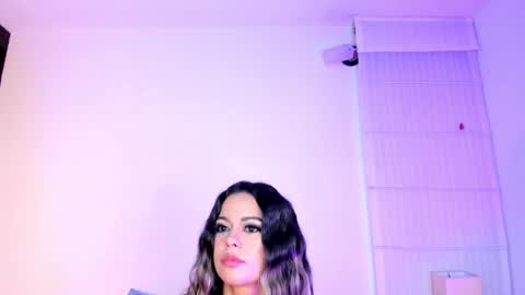 Snapshot of summer_holiday chatting on 12.06.24 OnlyFans summer holiday online show from 12.06.24