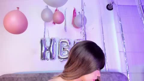 Snapshot of summer_holiday chatting on 01.19.25 OnlyFans summer holiday online show from 01.19.25