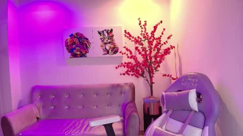 summer_miller online show from 01.12.26