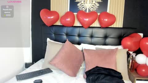 Summer online show from 02.19.25