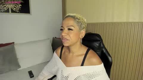 Summer online show from 11.23.25