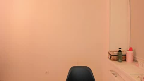 Summer Preston online show from 05.22.26