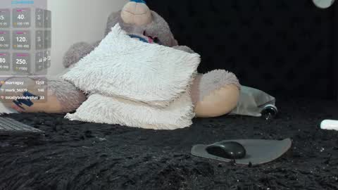 Andres-tattoos  Derek Hairy online show from 02.21.25