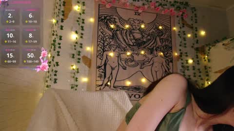 summerhazee online show from 12.22.24