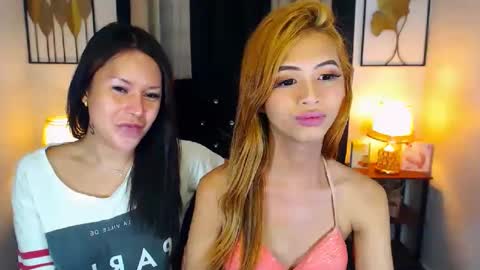 Snapshot of summerleonets chatting on 12.03.24 Summer online show from 12.03.24