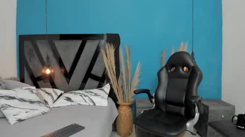 Summer online show from 01.17.25