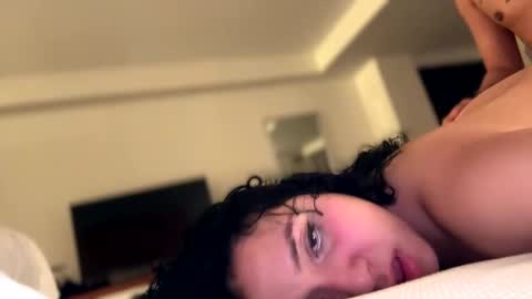 Sofie online show from 02.13.25