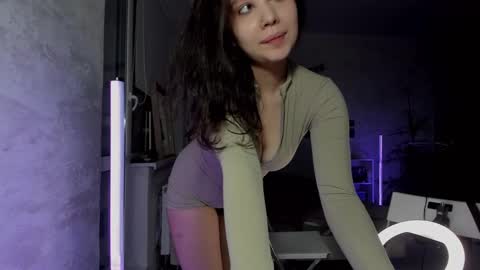 Amy online show from 01.25.25