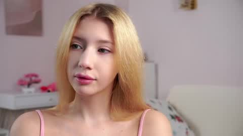 Lily online show from 03.29.26