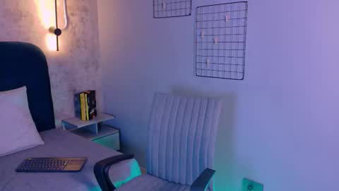 Sunny River online show from 03.28.26