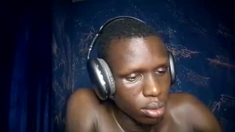 Sunnyblack2 online show from 04.16.26