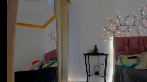 Sunny Leon Z online show from 03.06.26