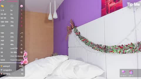      online show from 02.03.25