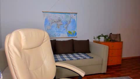 Snapshot of sunsetwithava chatting on 12.11.24 sunsetwithava online show from 12.11.24