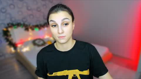 Snapshot of sunsetwithava chatting on 01.03.25 sunsetwithava online show from 01.03.25