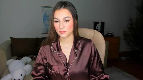 Snapshot of sunsetwithava chatting on 01.15.25 sunsetwithava online show from 01.15.25