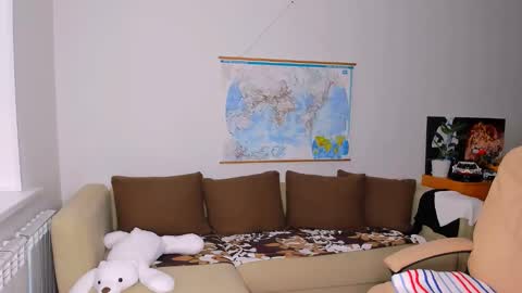 Snapshot of sunsetwithava chatting on 02.08.25 sunsetwithava online show from 02.08.25