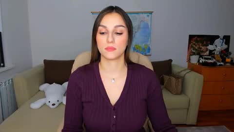 Snapshot of sunsetwithava chatting on 02.21.25 sunsetwithava online show from 02.21.25