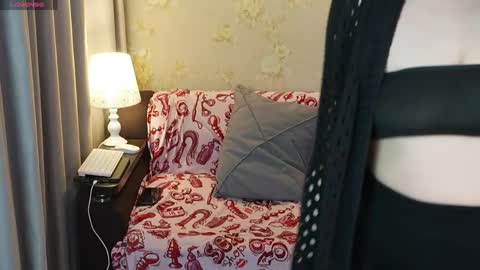 Snapshot of sunshine12007 chatting on 04.14.26 sunshine12007 online show from 04.14.26