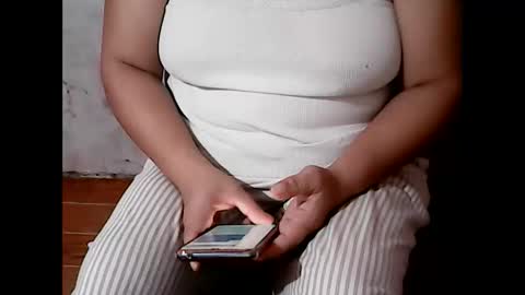 Snapshot of sunshine_38 chatting on 02.26.25 sunshine_38 online show from 02.26.25