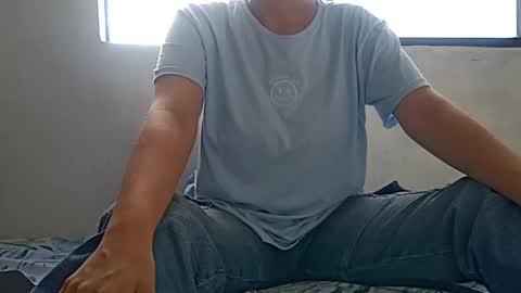 Snapshot of sunshine_days chatting on 12.06.24 Annie online show from 12.06.24