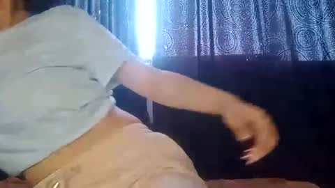 Snapshot of sunshine_days chatting on 01.07.25 Annie online show from 01.07.25