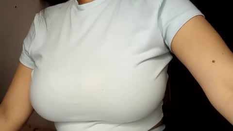 Snapshot of sunshine_days chatting on 02.23.25 Annie online show from 02.23.25