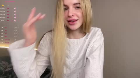 Snapshot of sunshine_diana_ chatting on 02.13.25 Di online show from 02.13.25