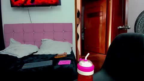 Andrea Rodriguez online show from 10.02.25