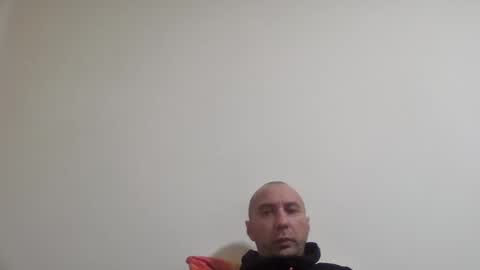 super42835015 online show from 12.21.24