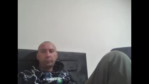 super42835015 online show from 10.13.25