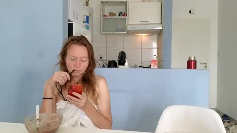 super jony and Marta GMT 1300-1800 every day online show from 02.14.25