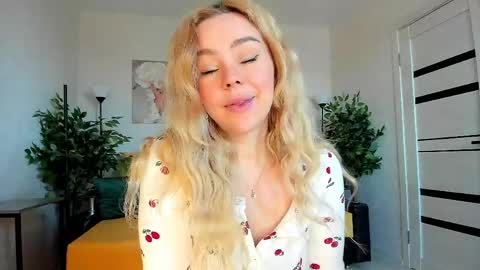 Jenn online show from 05.01.26