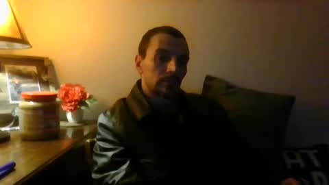 Snapshot of superd512 chatting on 01.11.25 Guero Cash online show from 01.11.25