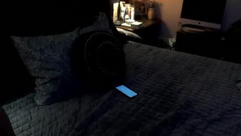 Snapshot of superd512 chatting on 10.21.25 Guero Cash online show from 10.21.25