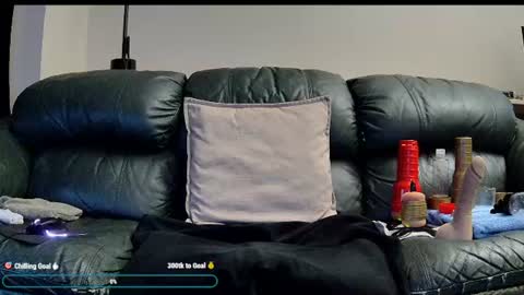 Snapshot of superduty5speed chatting on 06.22.26 Thomas online show from 06.22.26