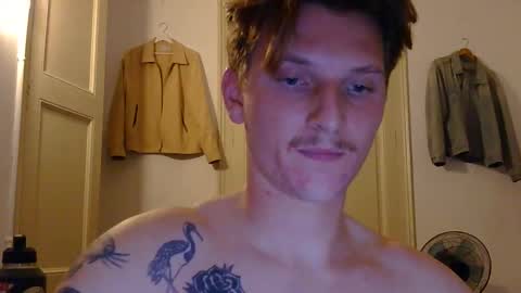 Snapshot of superhardxxxx chatting on 11.11.25 Ctrl My Body online show from 11.11.25