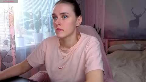 Snapshot of superhotgirlhere chatting on 06.01.26 Sweet Anna online show from 06.01.26