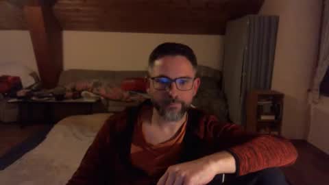 Snapshot of supersquirrel81 chatting on 10.23.25 supersquirrel81 online show from 10.23.25